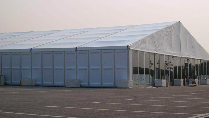 臨時(shí)倉儲(chǔ)篷房能用多長時(shí)間？
