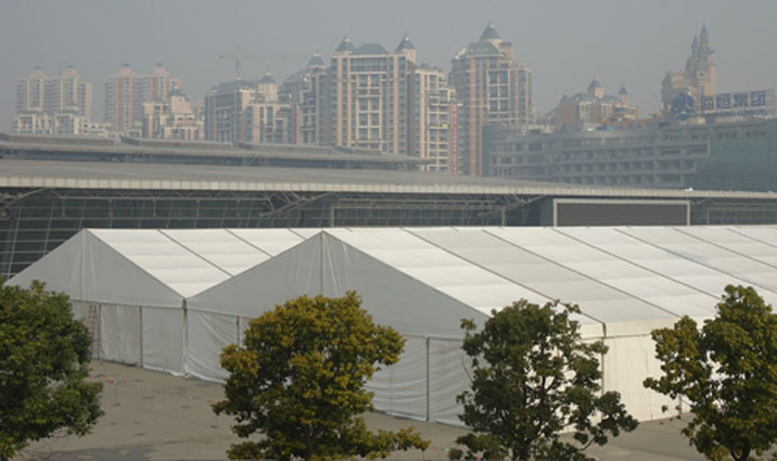 活動篷房的結(jié)構(gòu)和特點(diǎn)是什么？