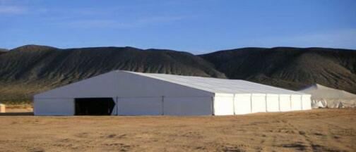 大型工業(yè)倉儲篷房個性化定制特點是什么？