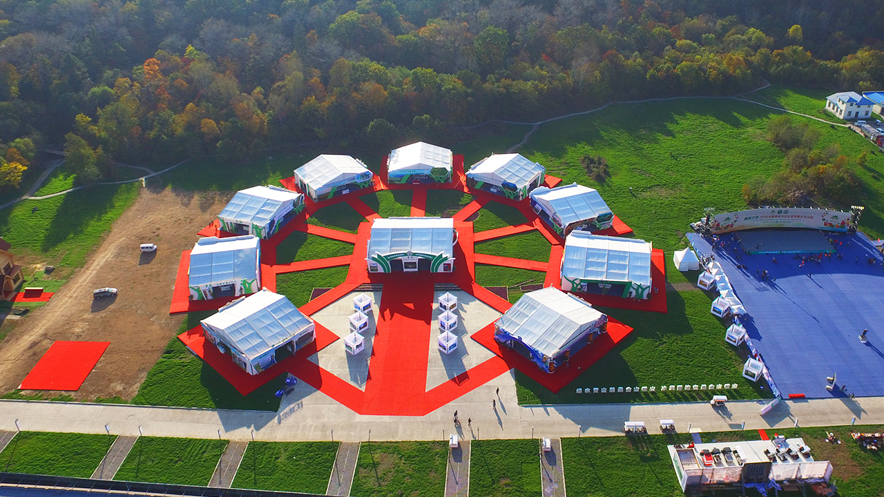 高山篷房 守護(hù)長白山極限征途｜為高海拔馬拉松提供堅(jiān)實(shí)保障封面